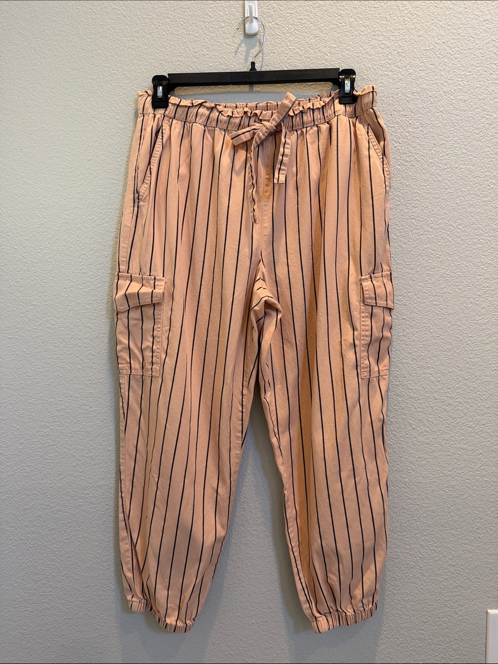 LOFT Peach Striped Cargo Jogger Pants Elastic Waist W/ Drawstring